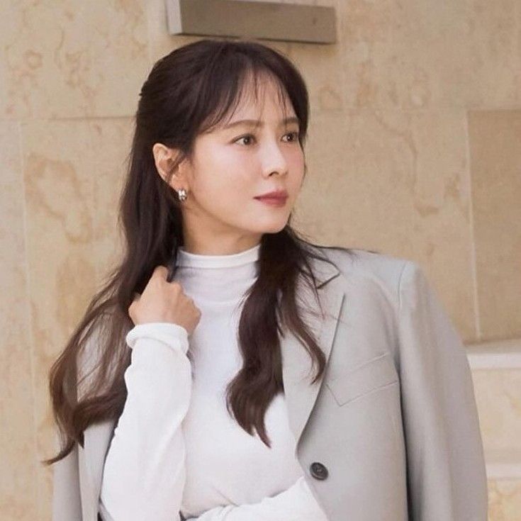 Recent activity shot of Song Jihyo