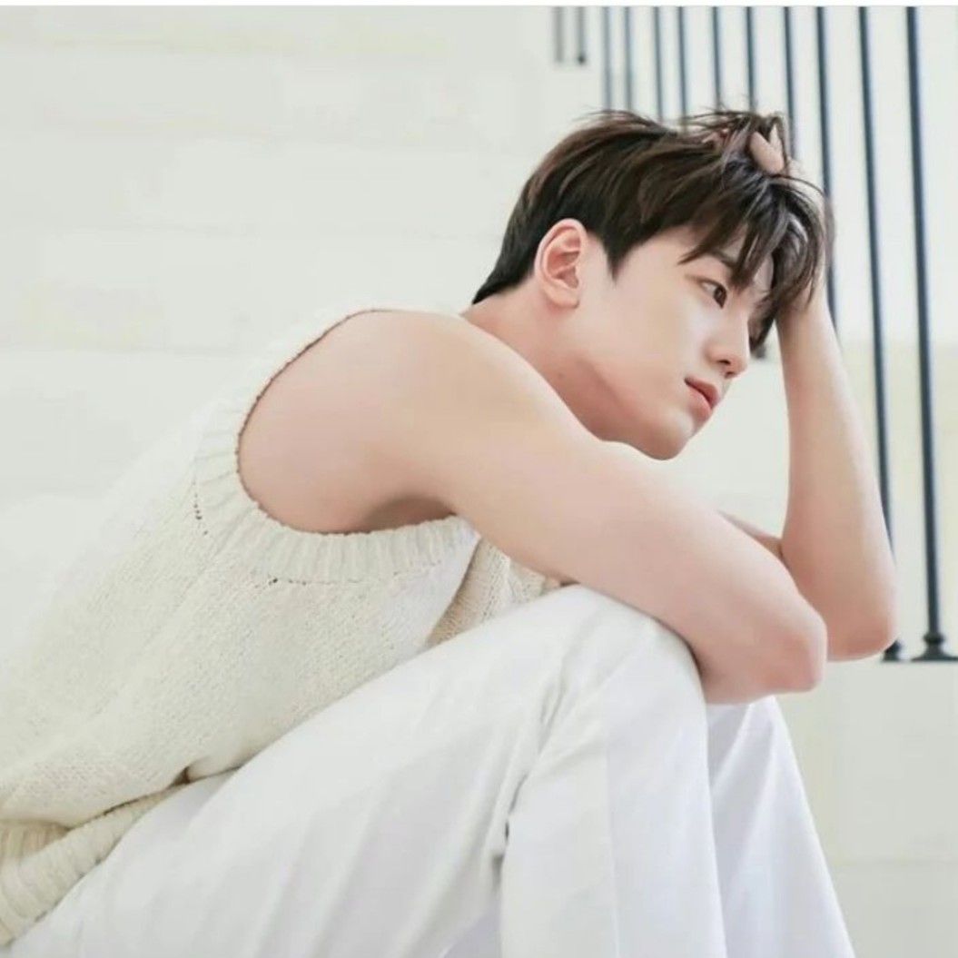 Latest photo of Kim Minkyu