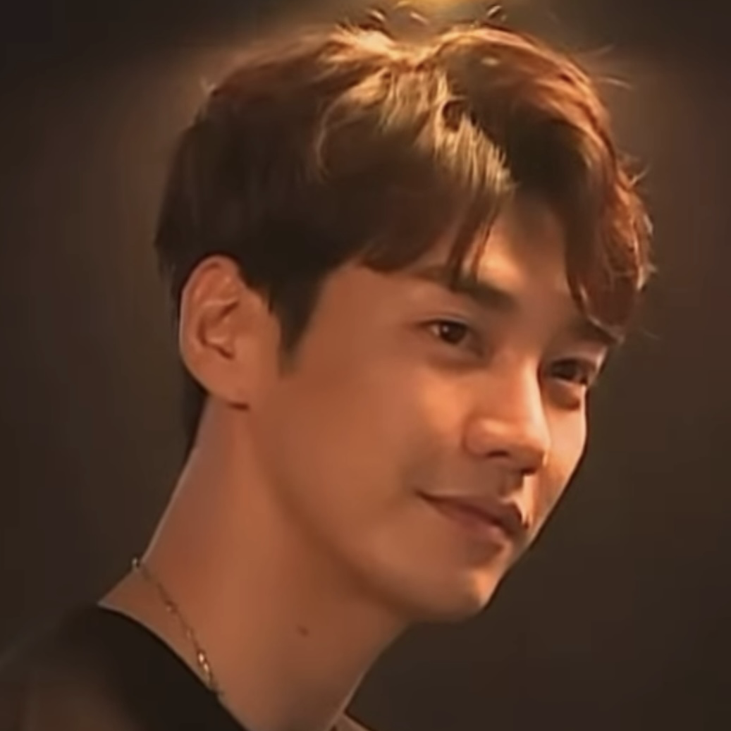 Behind-the-scenes cut of Kim Youngkwang