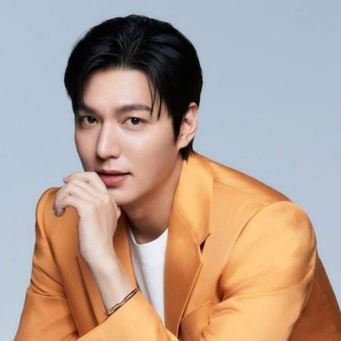 Latest photo of Lee Minho