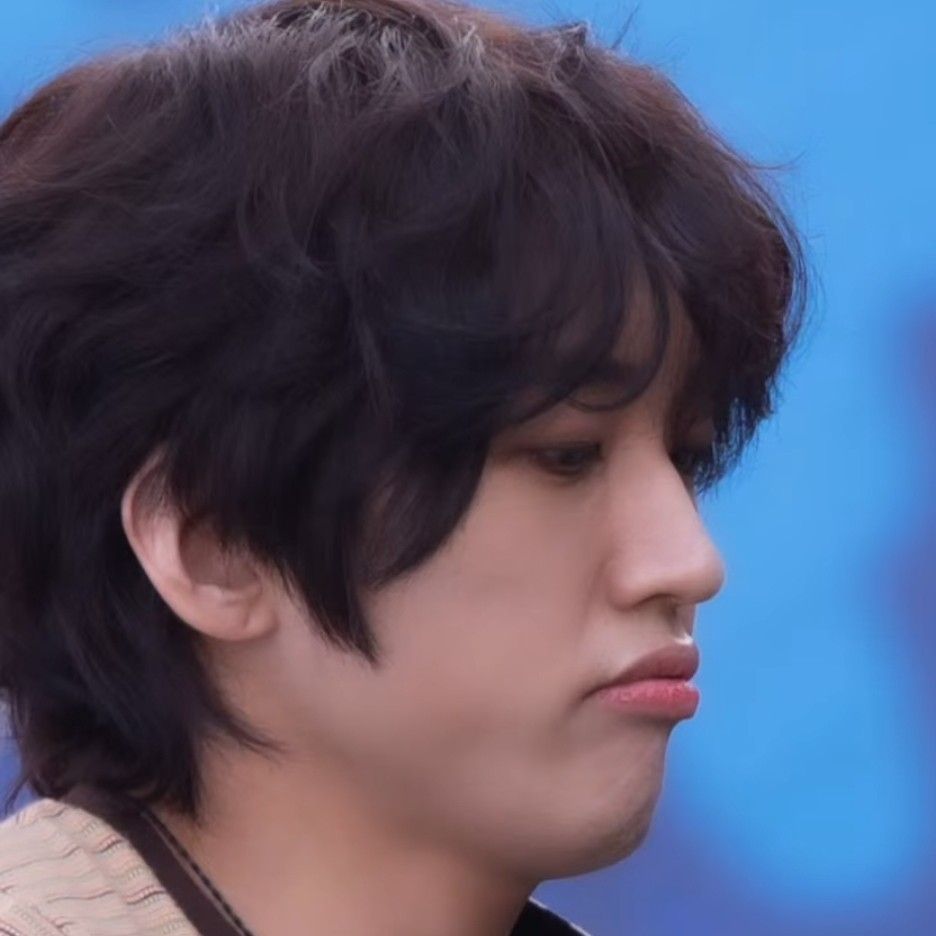 Latest photo of Lee Seungyoon