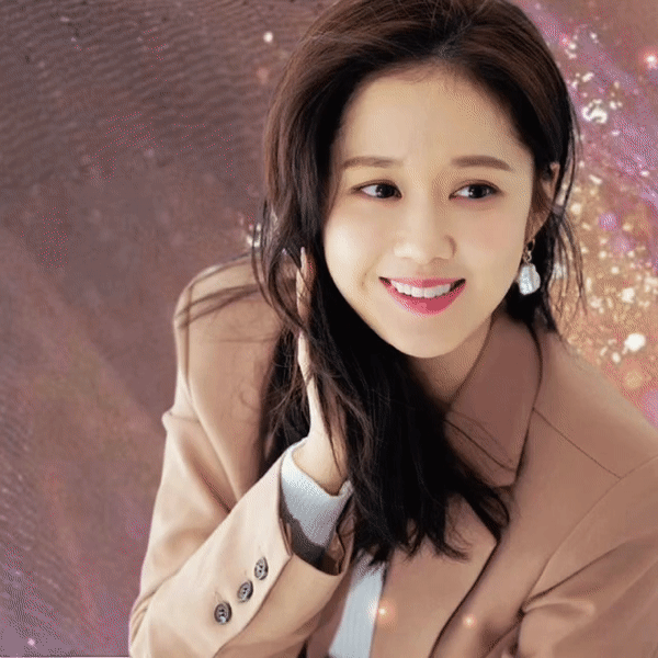 Recent activity shot of Jang Nara