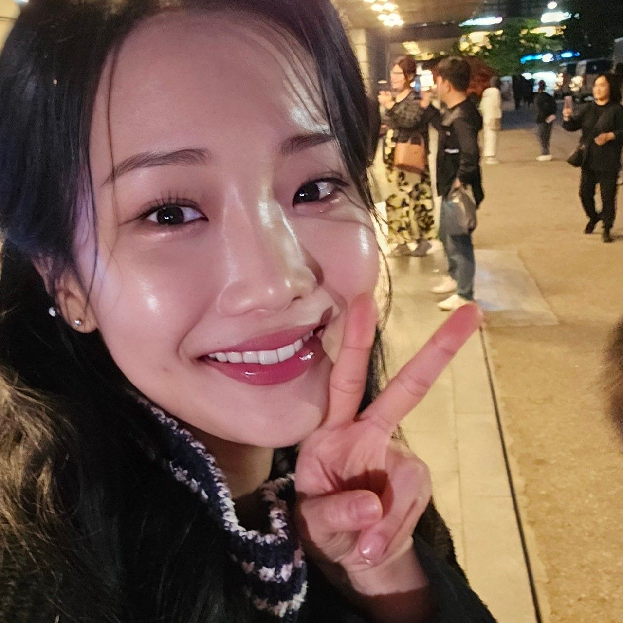 A moment captured by a fan of Kim Soyeon (2004)