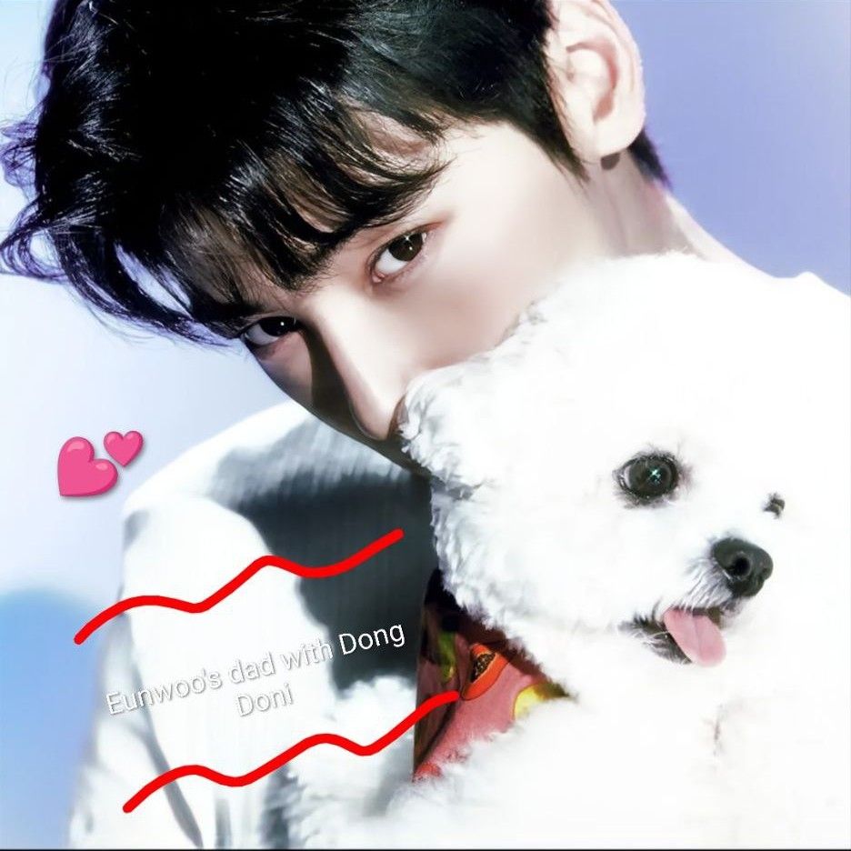 Behind-the-scenes cut of Cha Eunwoo