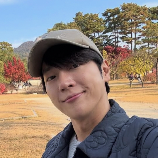 Latest photo of Lee Sangyeob