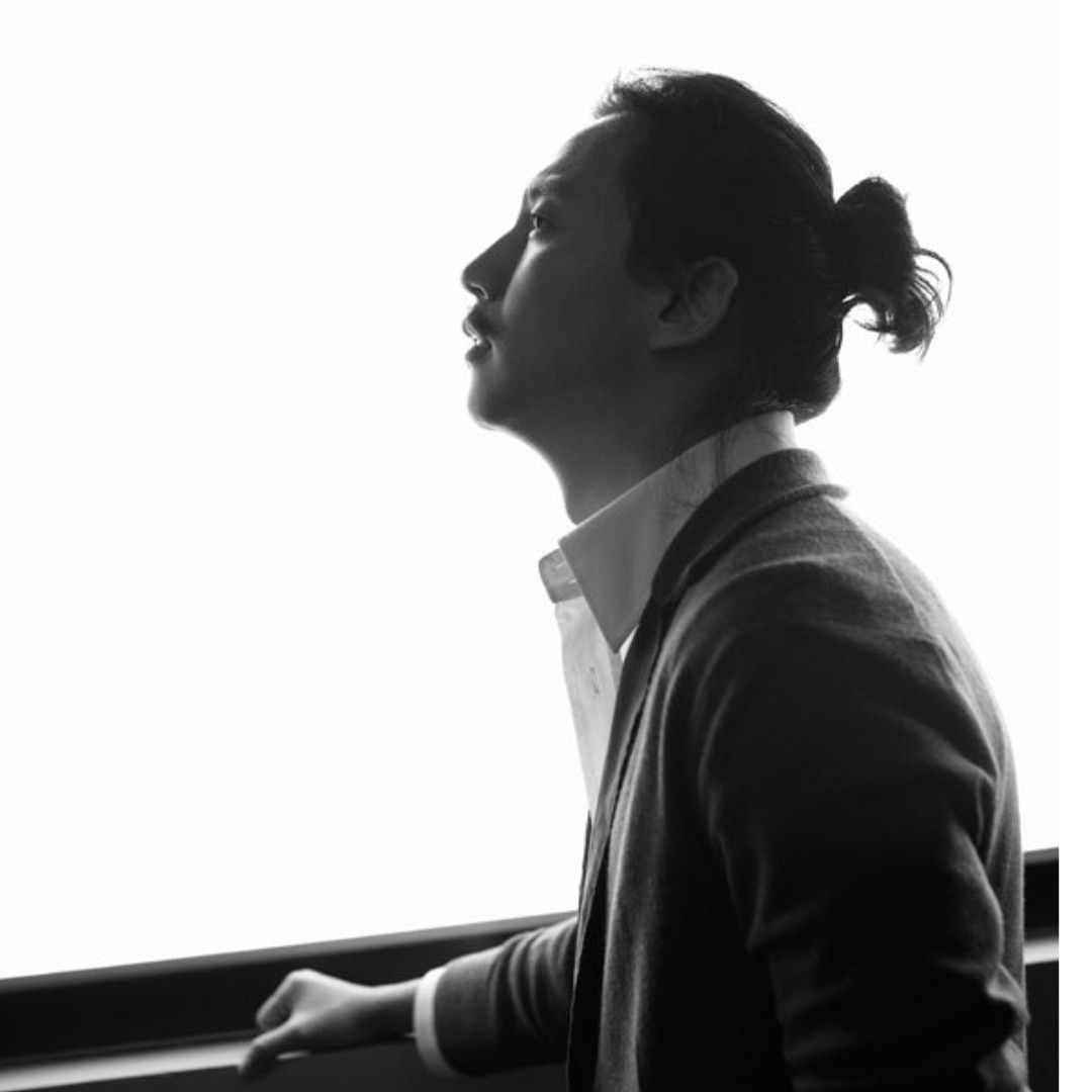 Recent activity shot of Kim Namgil