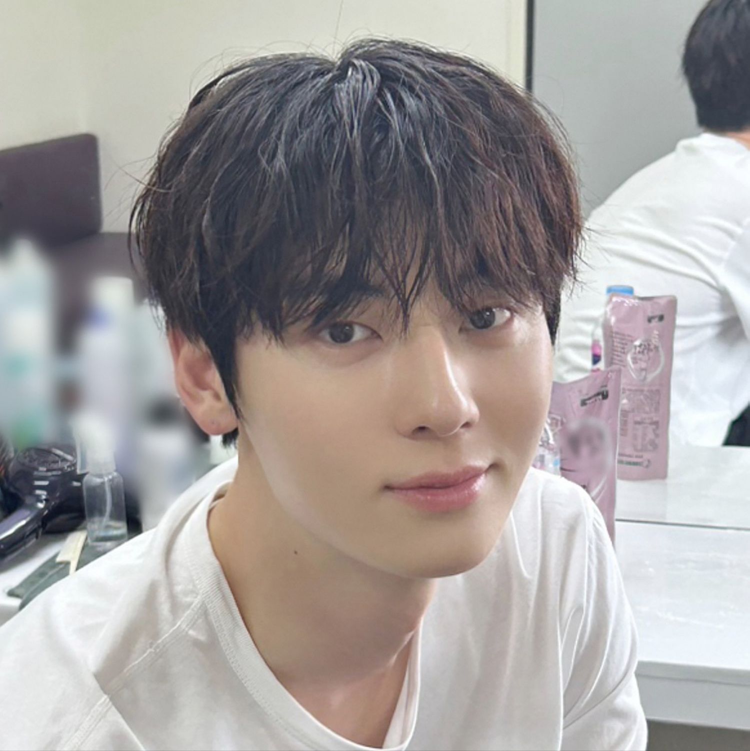 Recent activity shot of Hwang Minhyun