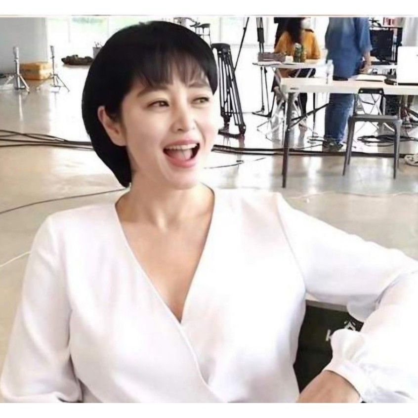 A moment captured by a fan of Kim Hyesoo