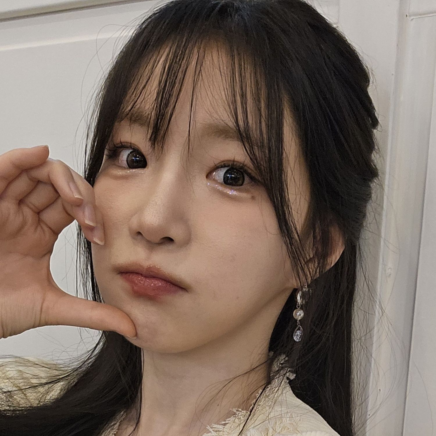 Recent activity shot of Yeon Yuri