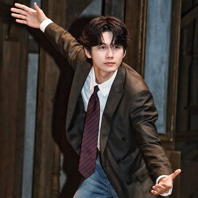 Latest photo of Ong Seongwu