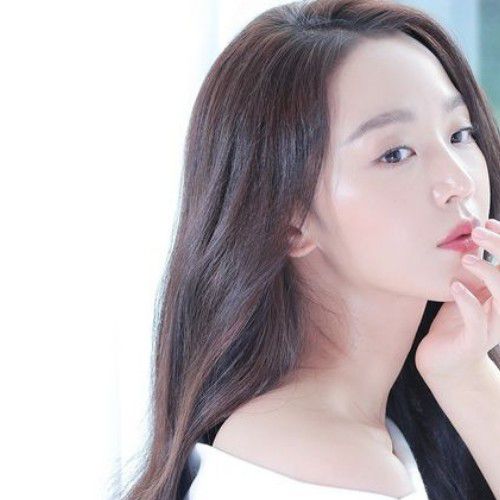 A moment captured by a fan of Shin Haesun