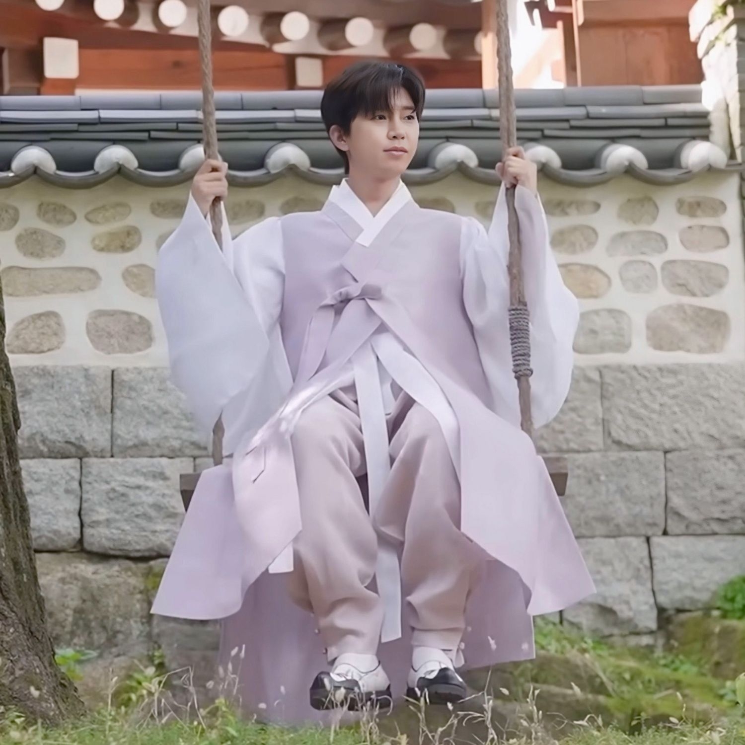 Foto kegiatan terbaru dari Lim Youngwoong