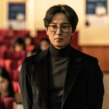 Recent activity shot of Kim Namgil