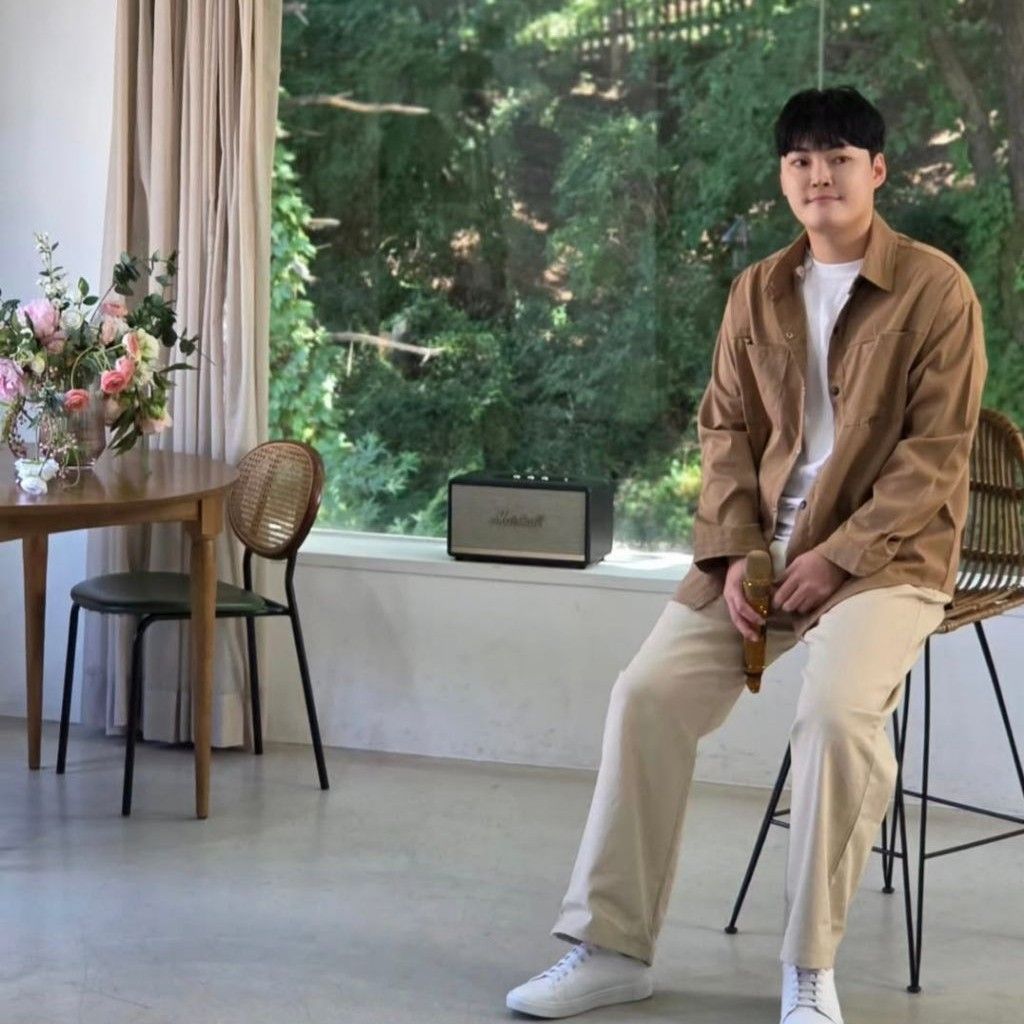 A moment captured by a fan of Kim Kyungmin