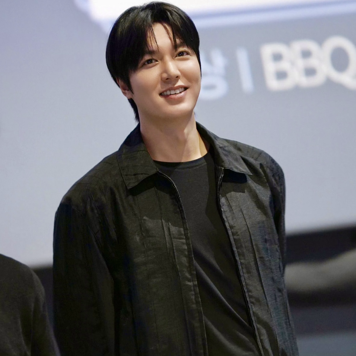 이민호 최근 활동샷