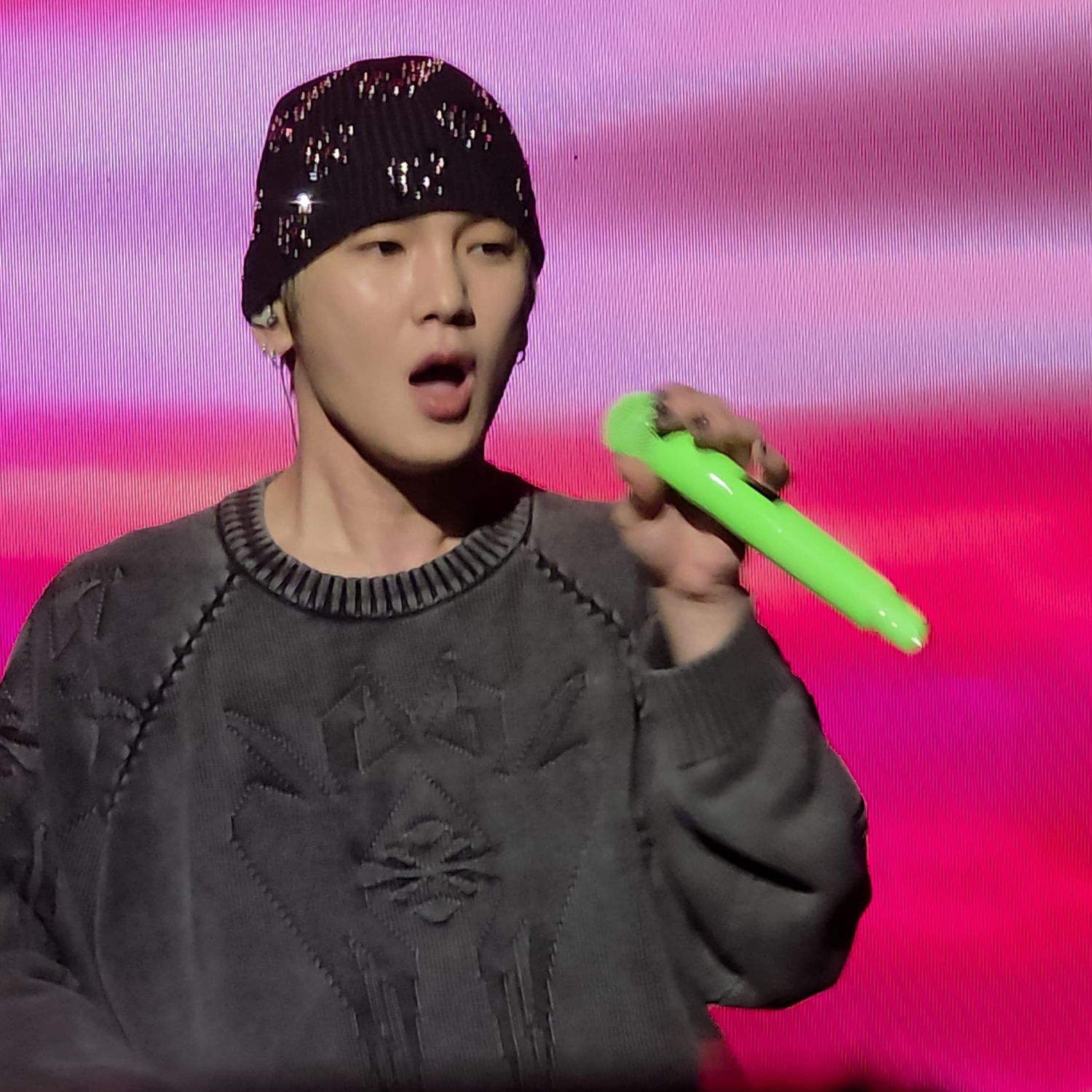 A moment captured by a fan of Key