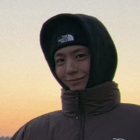 Recent activity shot of Park Bogum