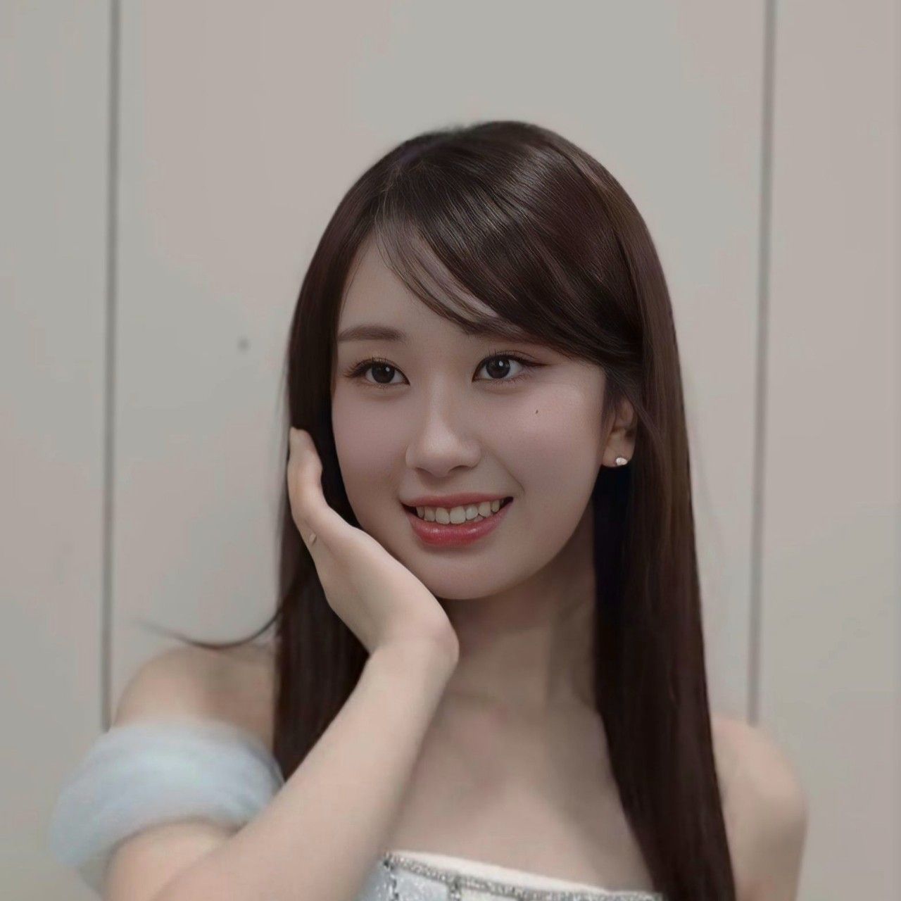 Cuplikan di balik layar dari Jeon Yujin