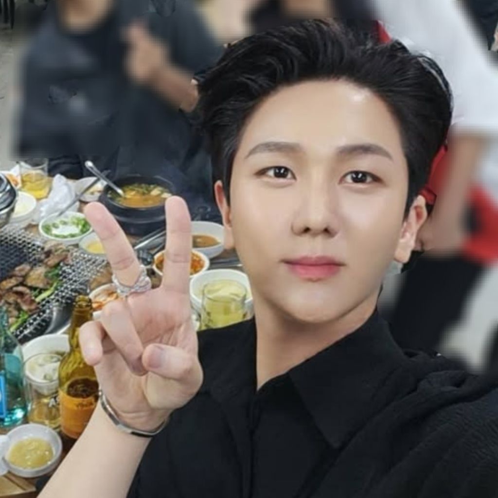 Behind-the-scenes cut of Kim Soochan