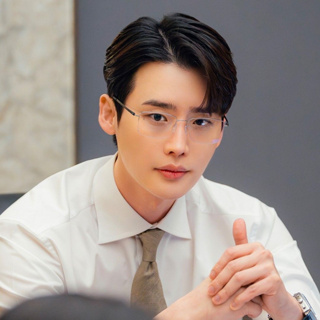 Behind-the-scenes cut of Lee Jongsuk