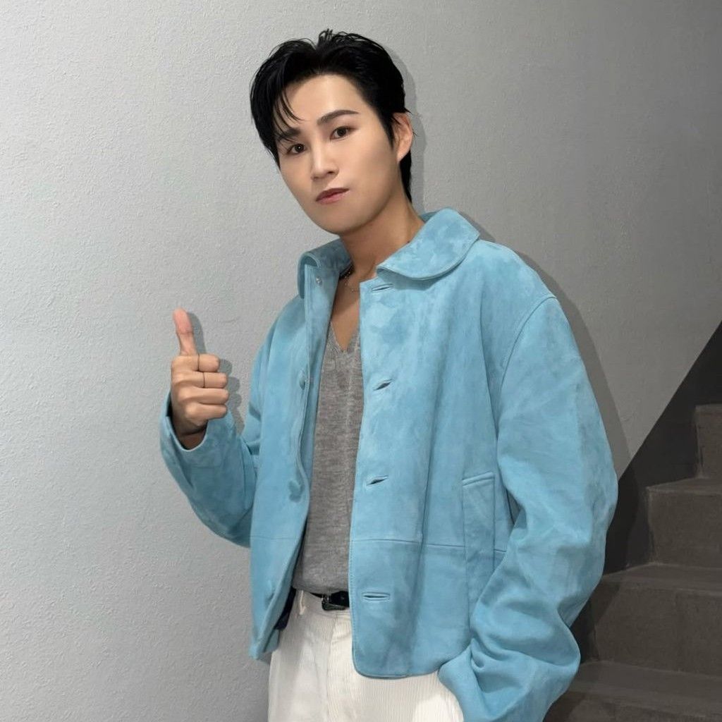 김희재의 비하인드 컷