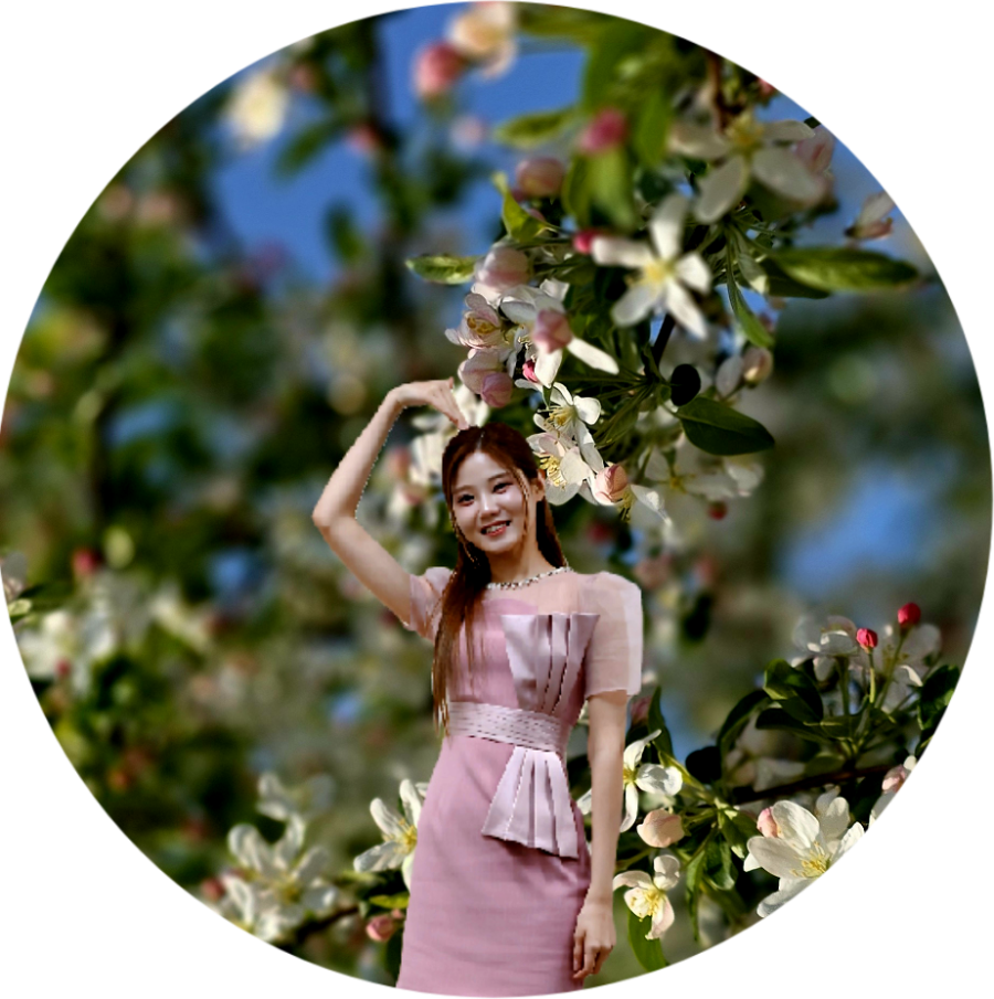 Behind-the-scenes cut of Bae Ahyeon