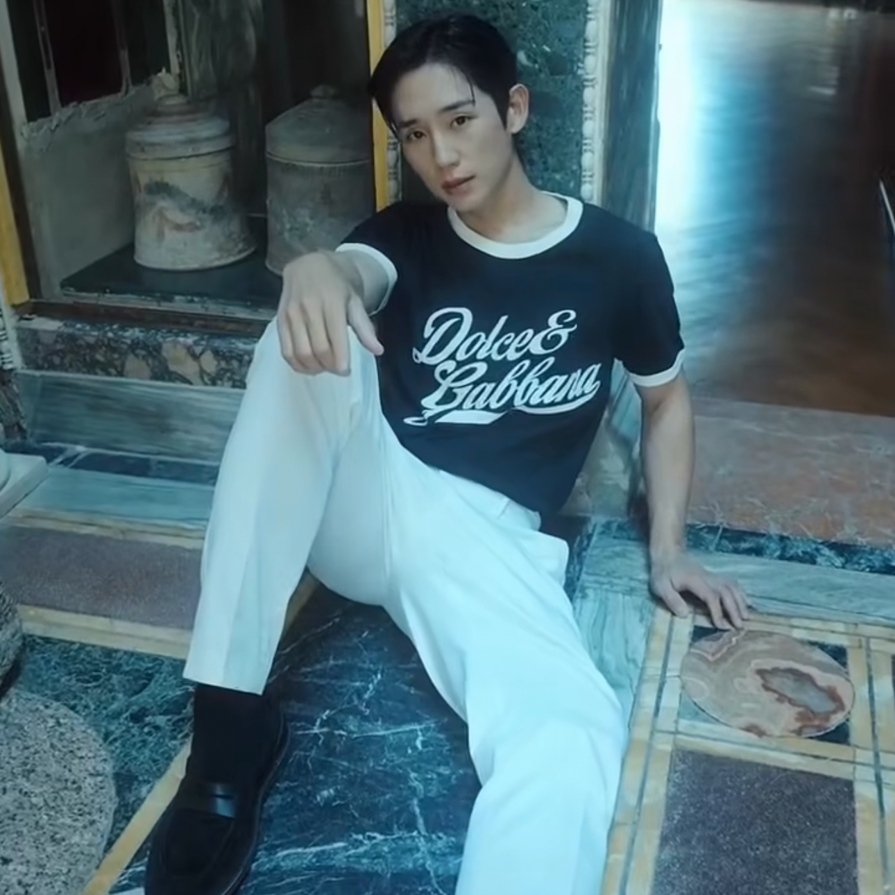 Latest photo of Jung Haein