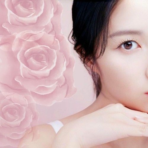 Behind-the-scenes cut of Kim Hyeyoon