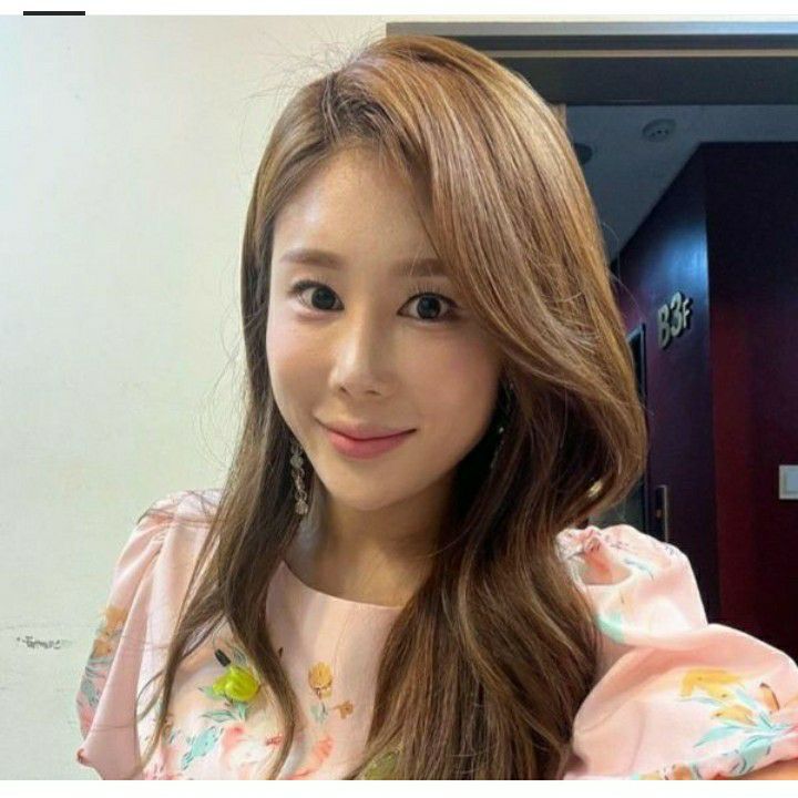 A moment captured by a fan of Kim Soyou