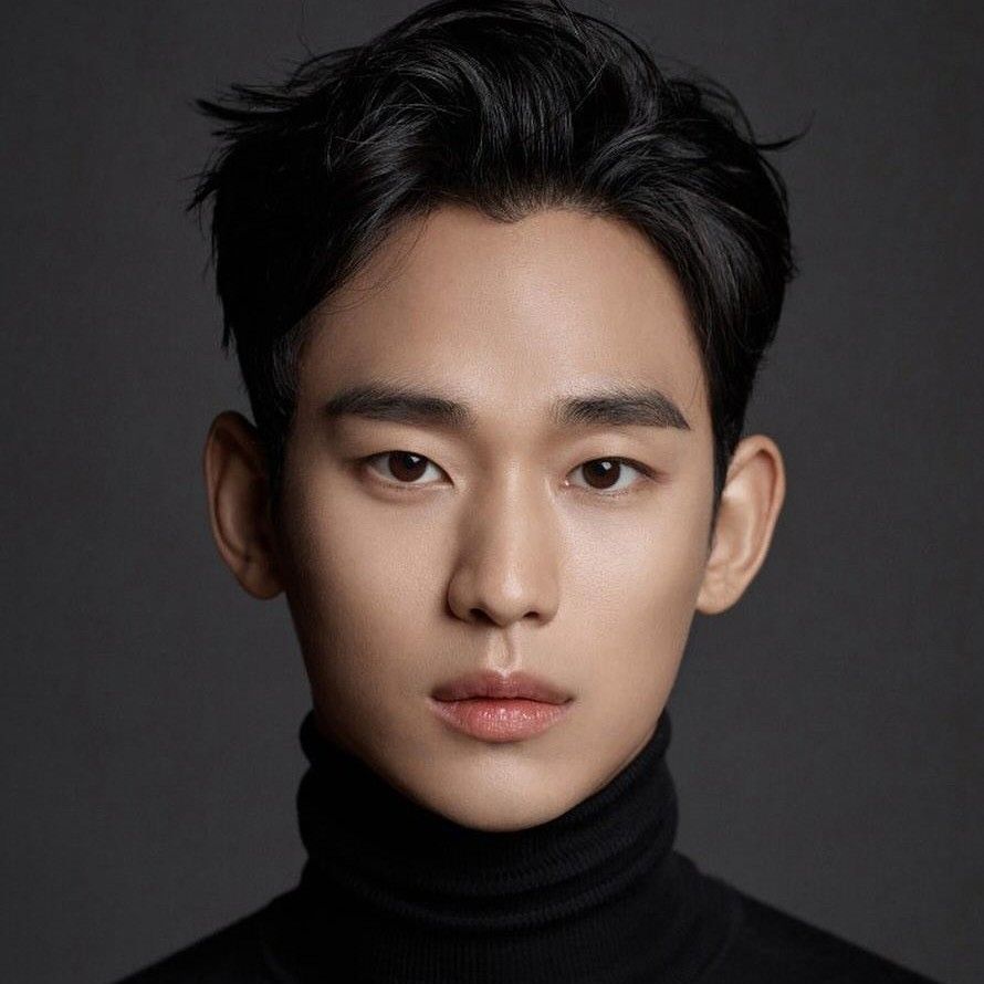 Latest photo of Kim Soohyun