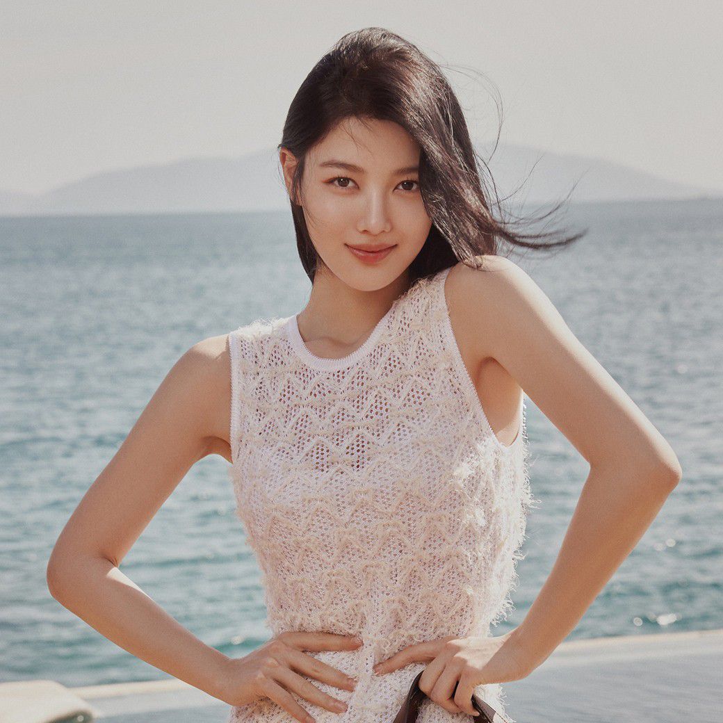 Behind-the-scenes cut of Kim Youjung
