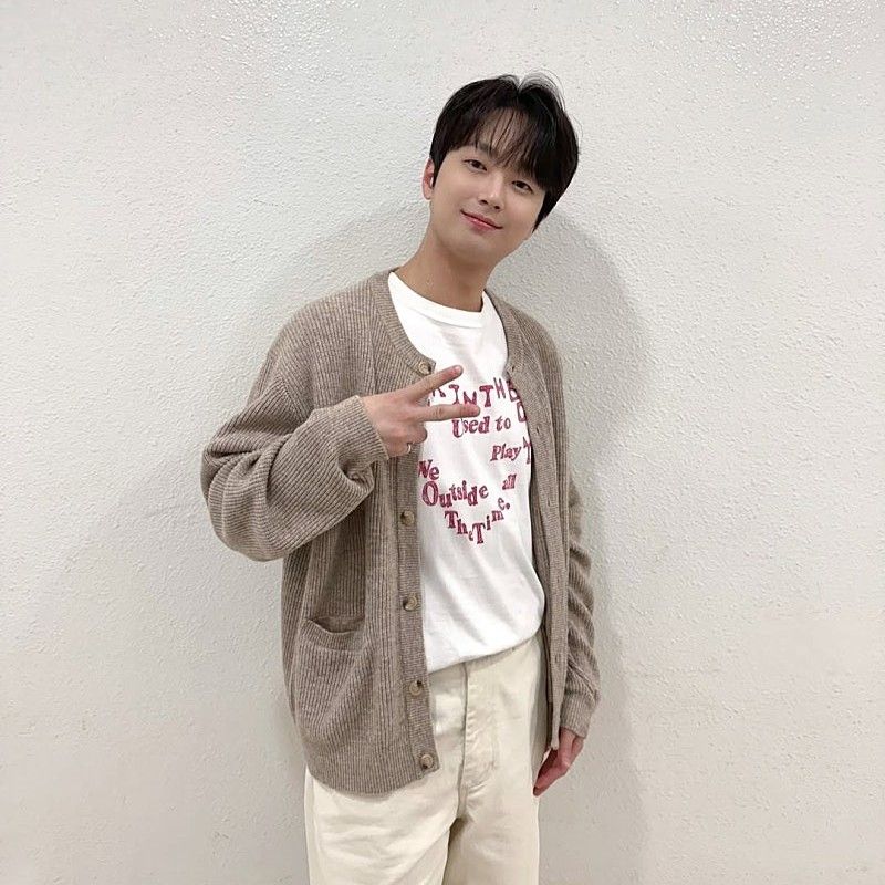 이찬원 최근 활동샷