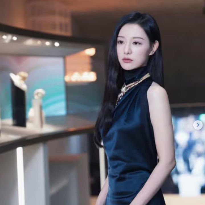 Recent activity shot of Kim Jiwon