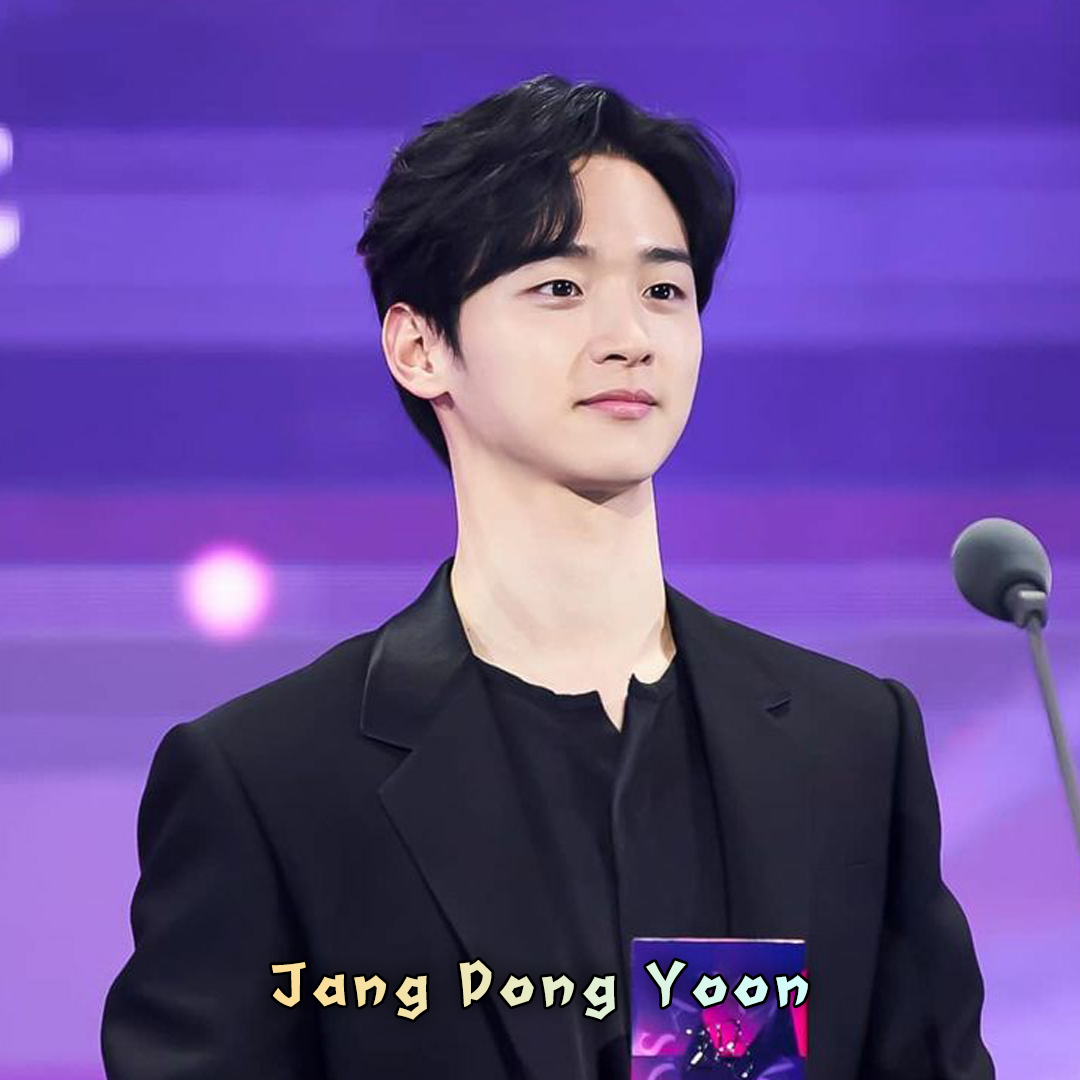 Behind-the-scenes cut of Jang Dongyoon