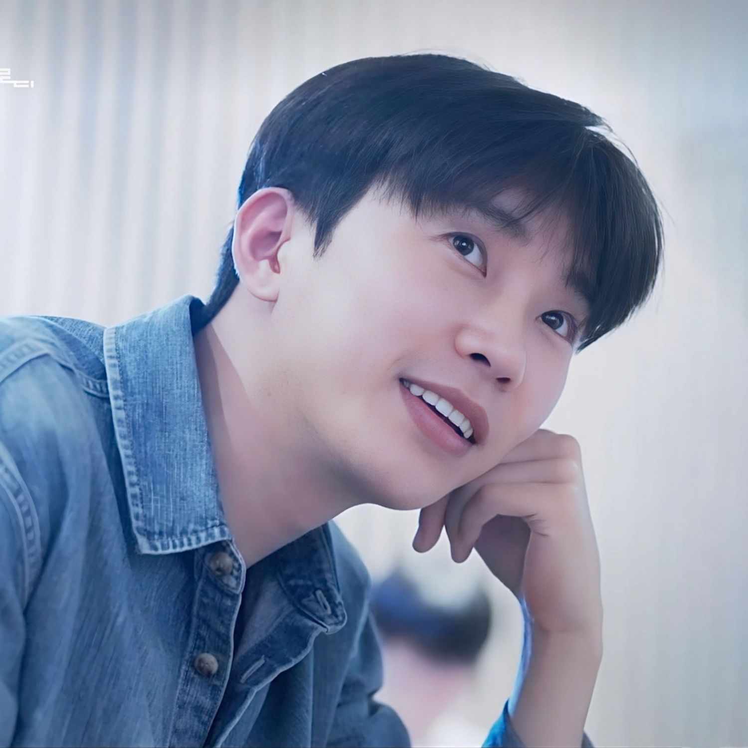 Foto kegiatan terbaru dari Lim Youngwoong