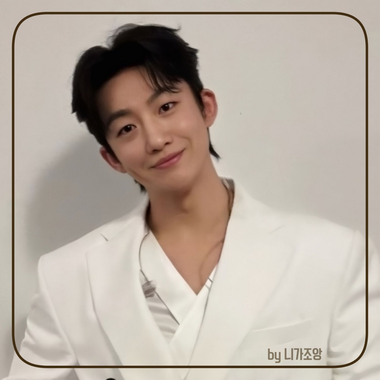 Latest photo of Shin Seungtae