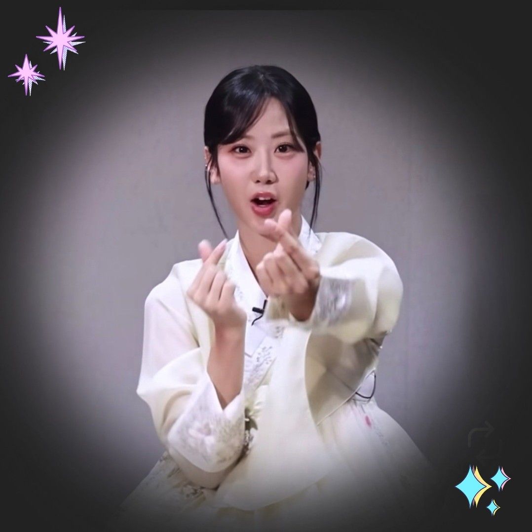 Behind-the-scenes cut of Kang Hyeyeon