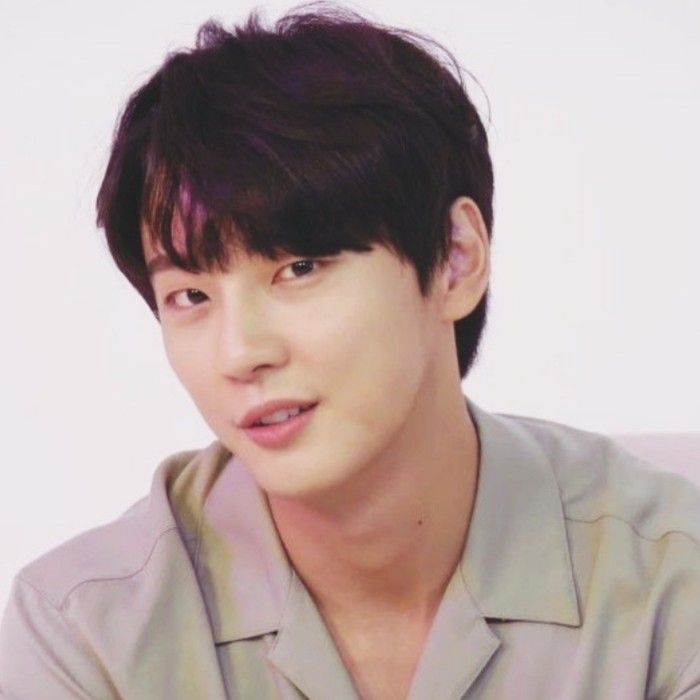 Recent activity shot of Yoon Shiyoon