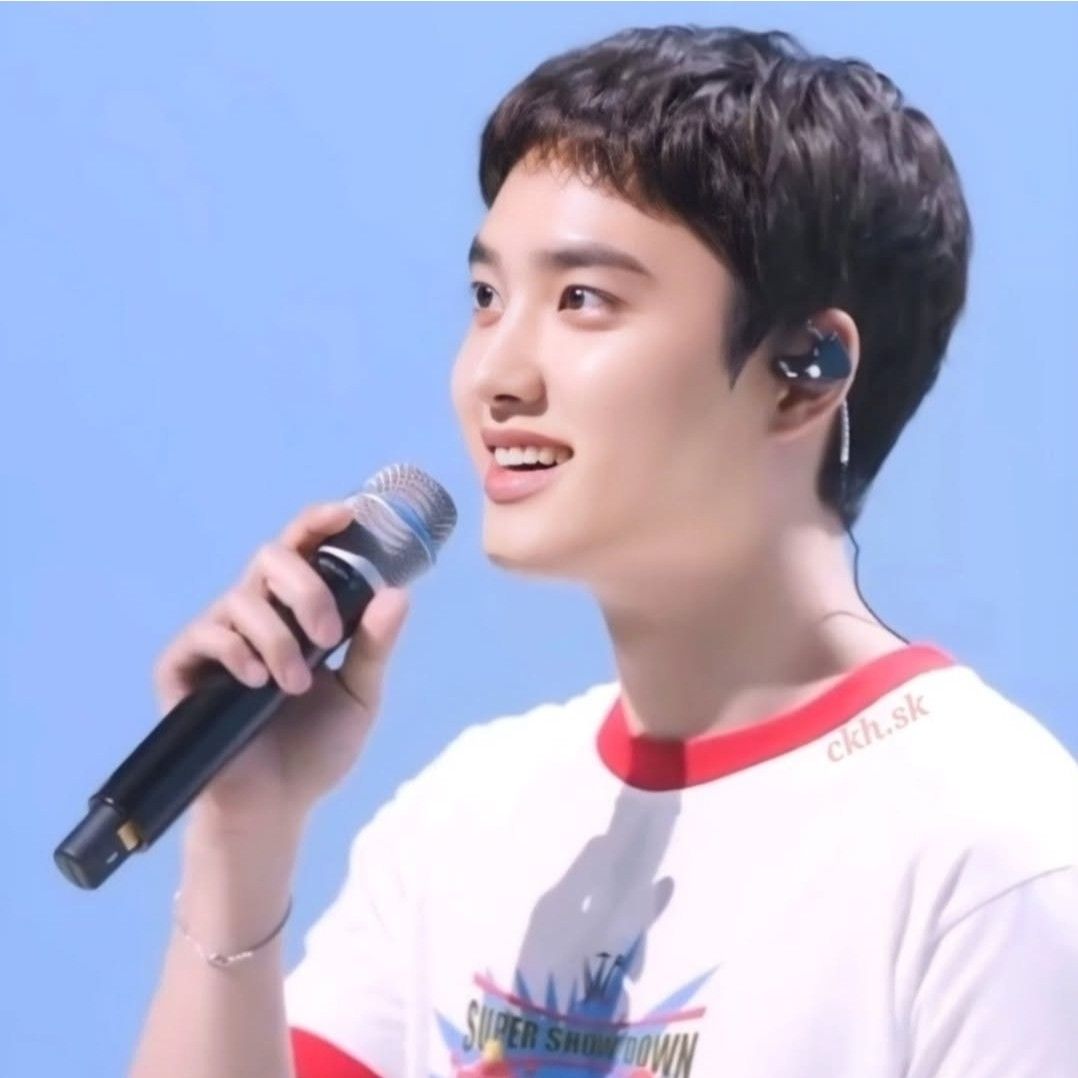 도경수 (디오)의 비하인드 컷