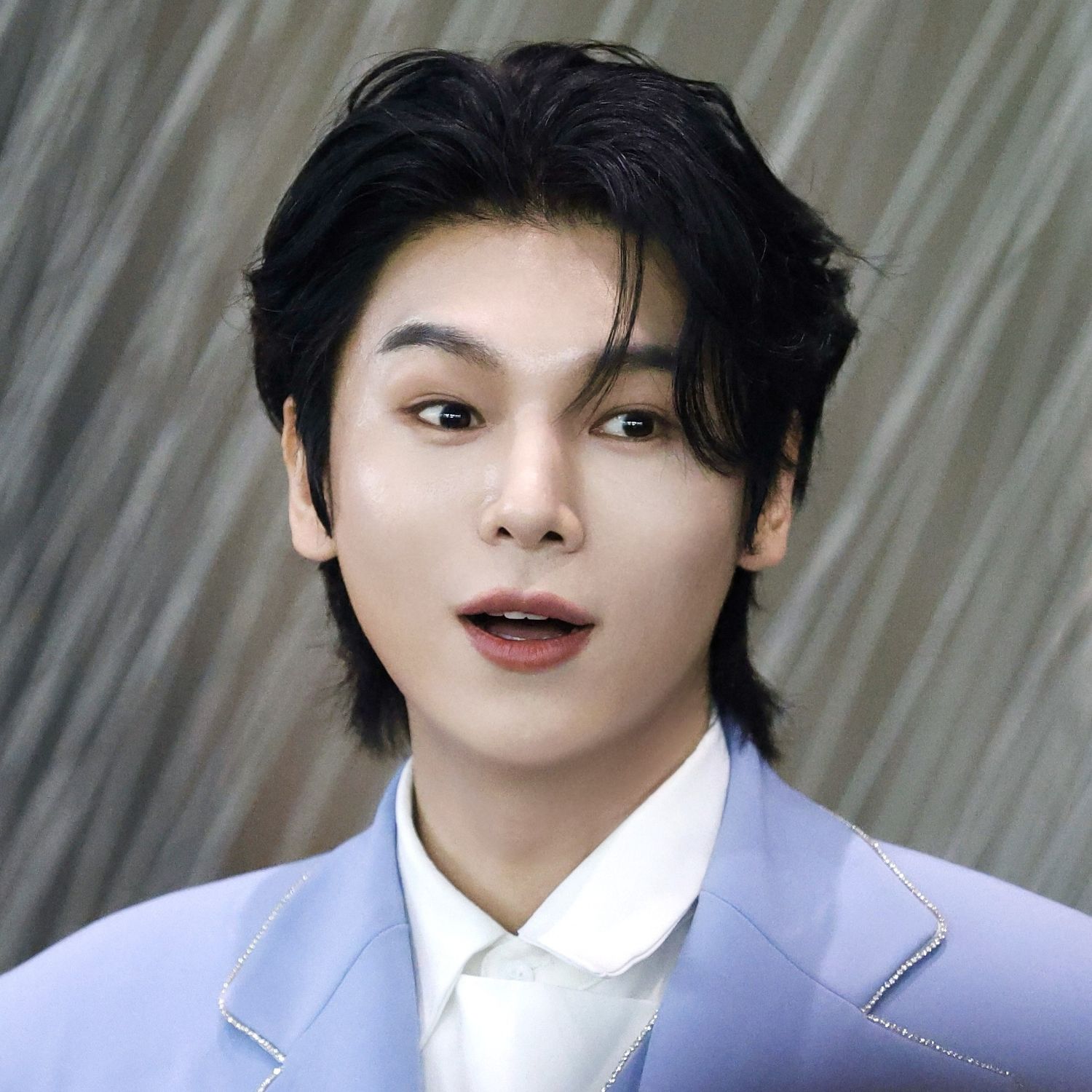 A moment captured by a fan of Kim Junsu (1991)