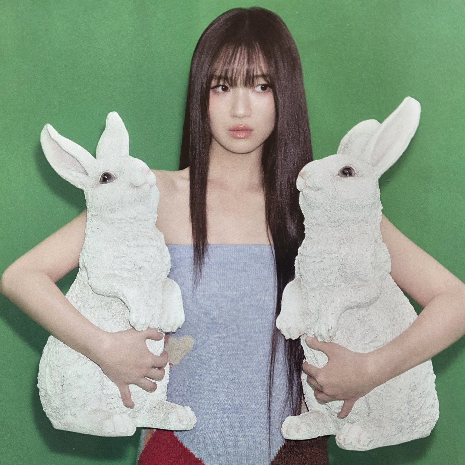 Recent activity shot of Kim Hyeyoon