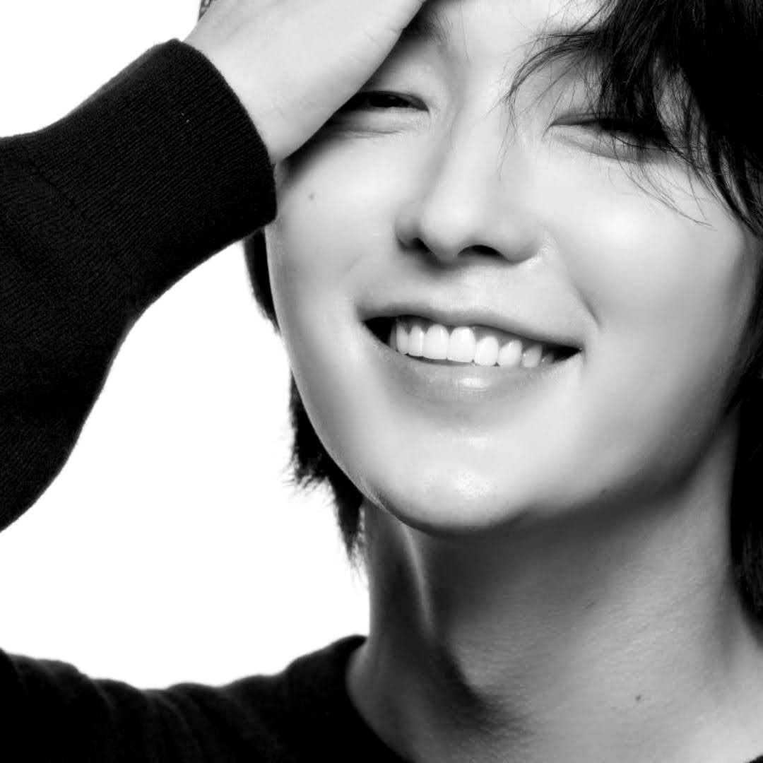 Foto terbaru dari Lee Joongi