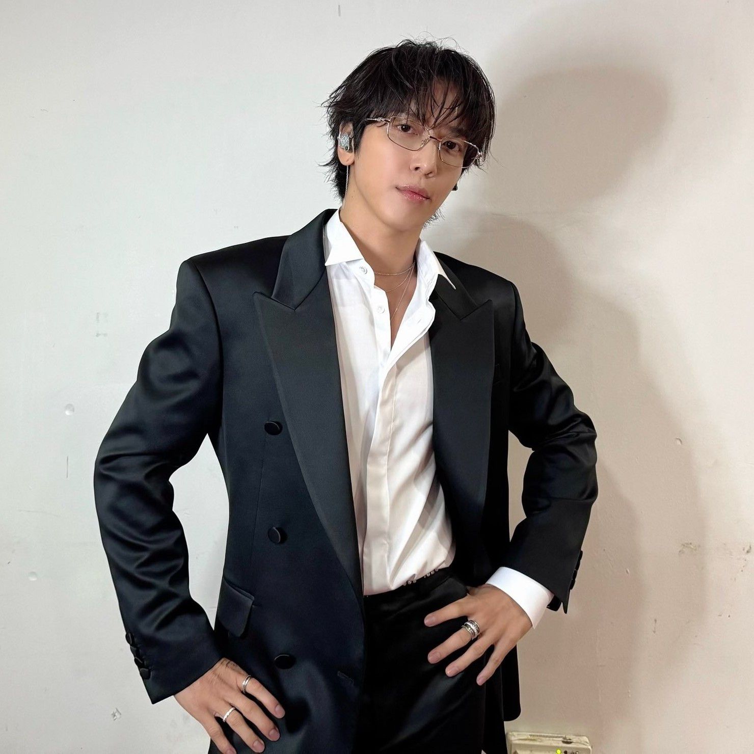 A moment captured by a fan of Jung Yonghwa