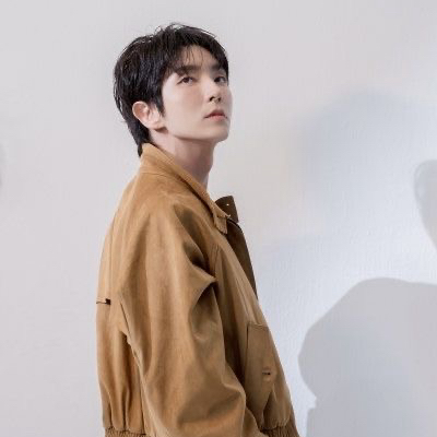 A moment captured by a fan of Lee Joongi