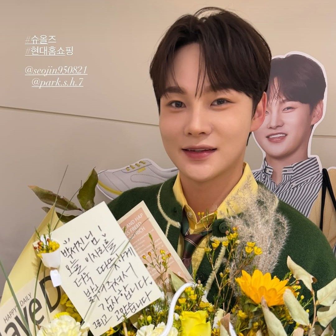 Behind-the-scenes cut of Park Seojin