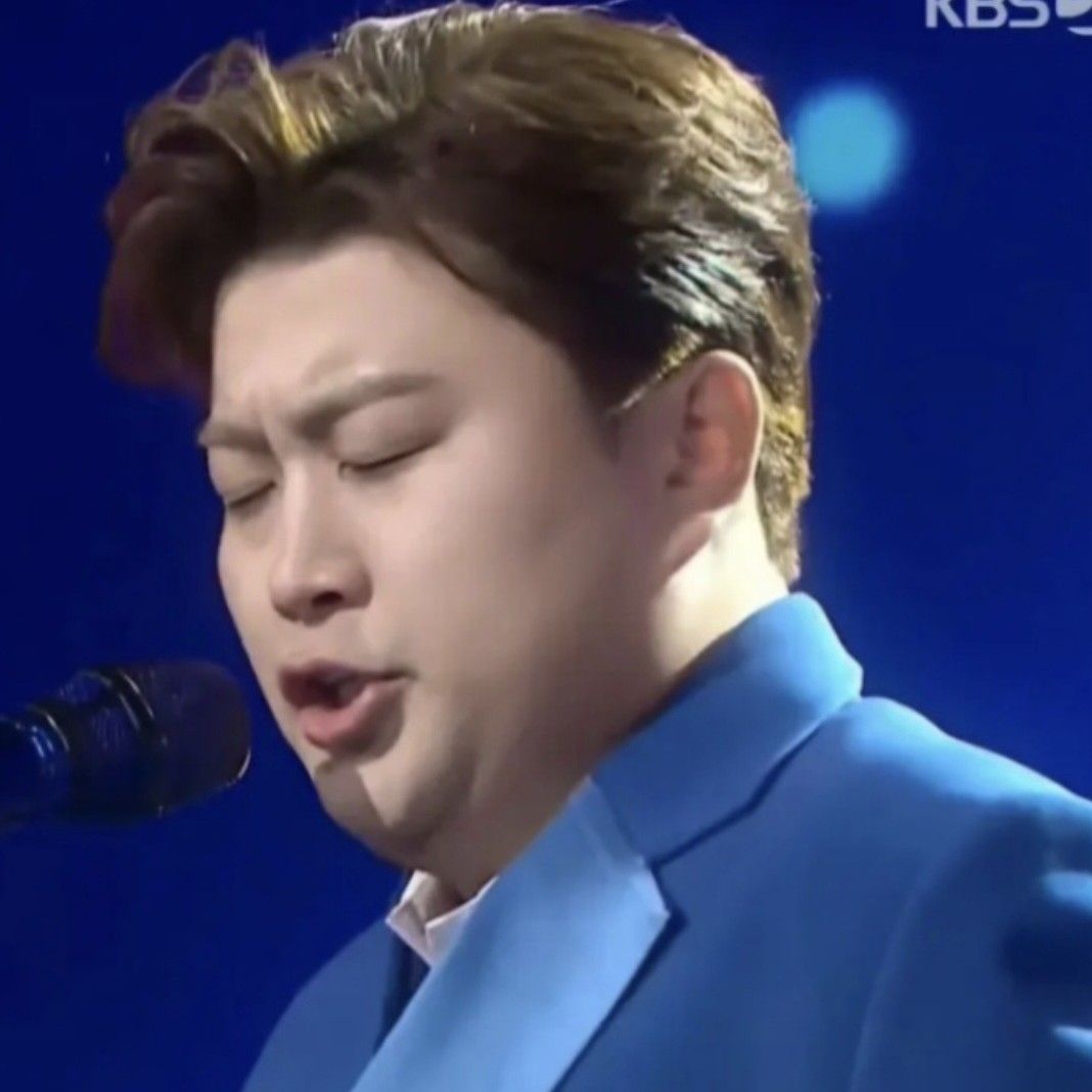 Behind-the-scenes cut of Kim Hojoong