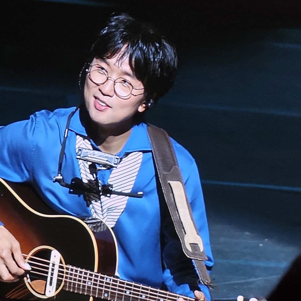 Recent activity shot of Bak Changgeun