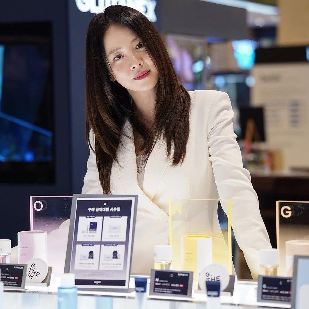 Cuplikan di balik layar dari Song Jihyo