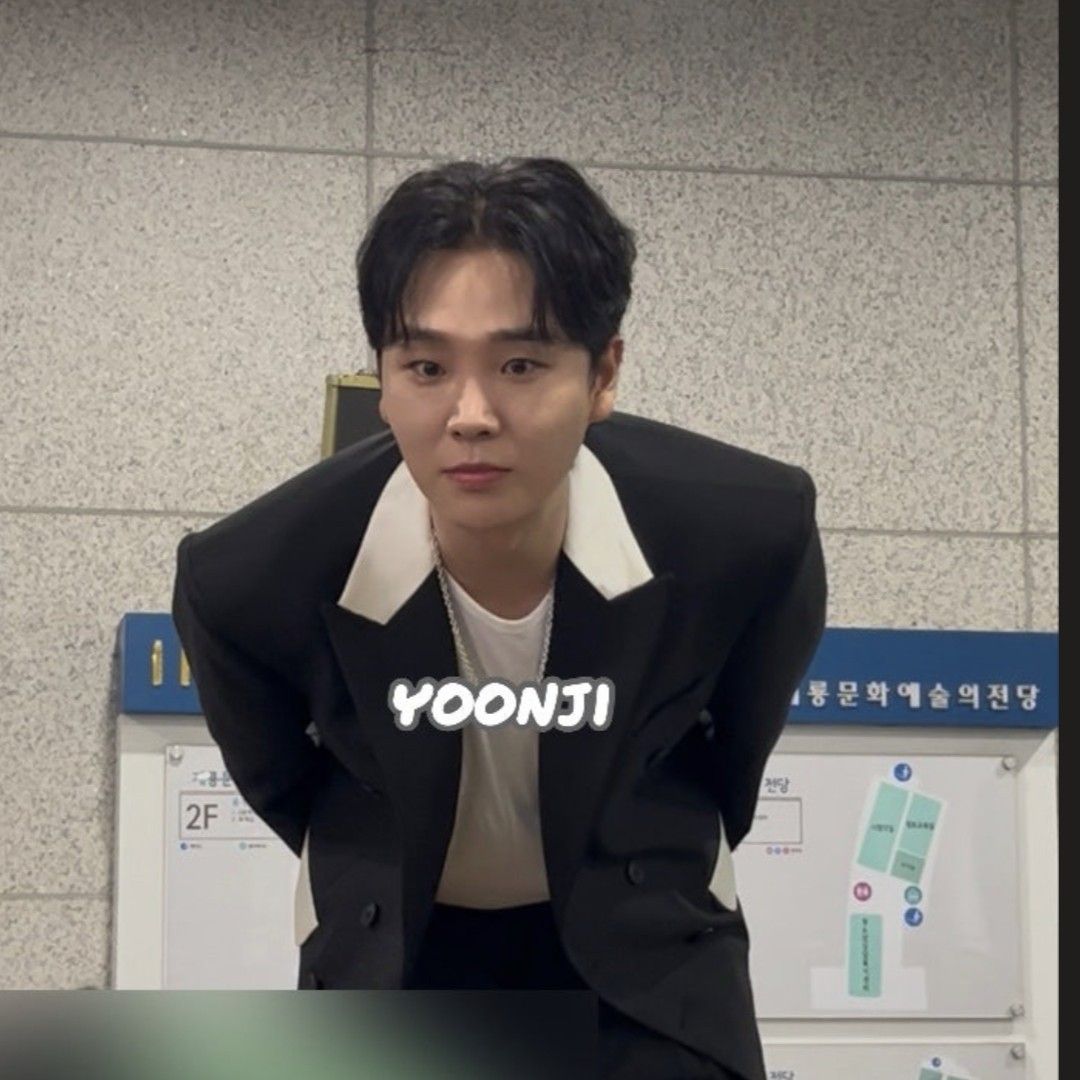 Latest photo of Song Minjun