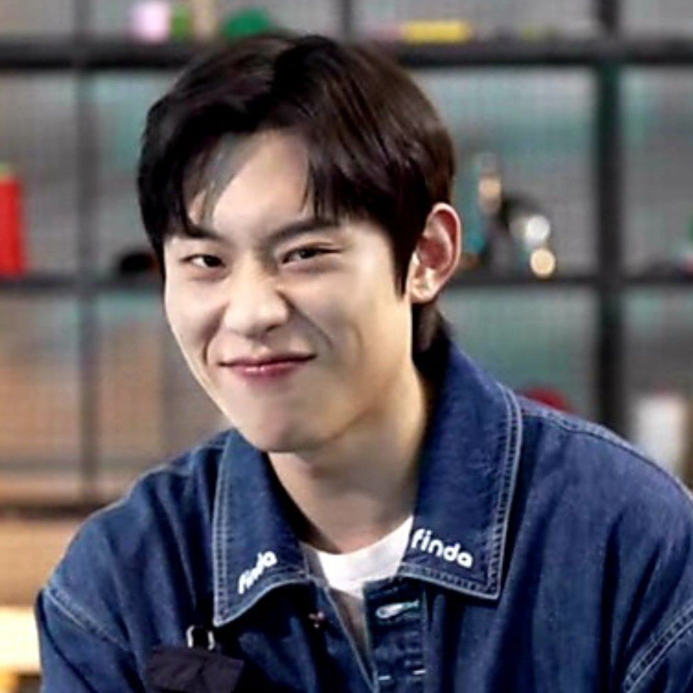 Latest photo of Kim Sungcheol